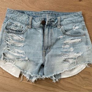 American Eagle High-Rise Festival Shorts
